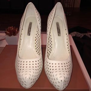 BCBGeneration white perforated pumps size 6.5 M